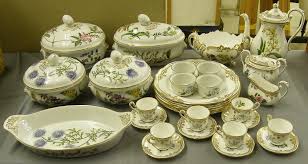 1950, 1885 wedgwood is a fine china , porcelain, and luxury accessories manufacturer that was founded on 1 may 1759 1 by the english potter and entrepreneur josiah wedgwood and was first incorporated in 1895 as josiah wedgwood and sons ltd. Extensive Spode Stafford Flowers Tea And Dinner Service Comprising Complete Tea Set Four Lidd