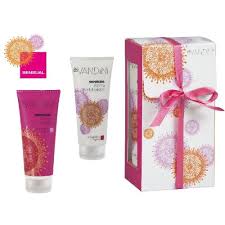 Buy body lotion imported from germany vegan paraben free 200 ml lightweight quick absorbing cream exotically scented by sensual aldo vandini on amazon.com free shipping on qualified orders Aldo Vandini Sensual Gift Set Best Of Tamarinde Ginger Buy Online In Andorra At Andorra Desertcart Com Productid 56518856