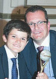 MÉDULA PARA MATEO:Eduardo Schell Viernes 6 de Junio de 2014 SPACE  IBIZA:José Roselló ARRIAGA ASOCIADOS: José María Ruiz de