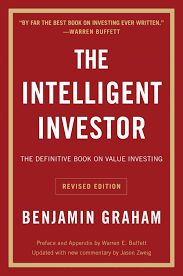 9 Books Billionaire Warren Buffett Thinks Everyone Should Read Investing Books Finance Books Business Books