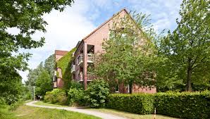 Schnelsen wurde als holsteinisches bauerndorf unter dem namen senelse erstmals im 14. Altoba Wohnungsbaugenossenschaft