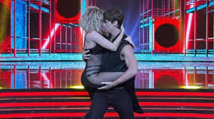 Ballando con le stelle, il commento hot di Rocco Siffredi su Lorenzo e  Lucrezia!