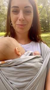 🌼 Babywearing ed emozioni., Il piccolo sente e percepisce il nostro stato  d’animo, sente come stiamo ed a questo sentire risponde in risonanza., 😍  Per questo motivo il mio consiglio è di valutare di ...