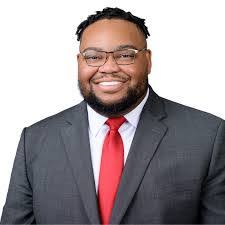 Linda Amadio's Instagram, Twitter & Facebook