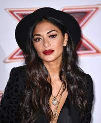 Black and dark brown hair alike look radiant and lighter when brown hair balayage brown blonde hair light brown hair dye for dark hair black hair with lowlights dark brown hair with low lights brown. 10 Best Lowlights For Brown Hair