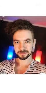 Look what I did. 🎨: @ see.thiel