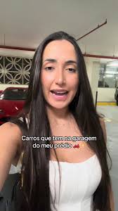 ‏I’m just a girl 🚗✨🎀💅 #carrosdeluxo #carrosesportivos