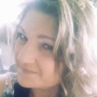 Renee Oran's Instagram, Twitter & Facebook