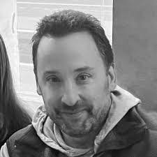 Brent Holder's Instagram, Twitter & Facebook