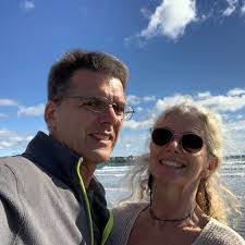 Geraldine Bennett's Instagram, Twitter & Facebook