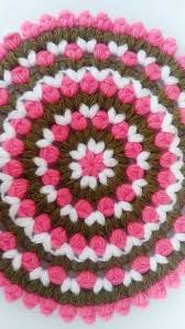 Cok Kolay Yuvarlak Lif Modeli Yapilisi Aciklamali Videolu Christmas Crochet Blanket Crochet Flower Tutorial Crochet Blanket Patterns