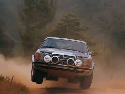 Mercedes Benz Carlsson 280 Ce C W123 Rally Pilotado Por Ingvar Carlsson En El Rally Akropolis Atenas Grecia De 1980 Rally Car Mercedes W123 Benz