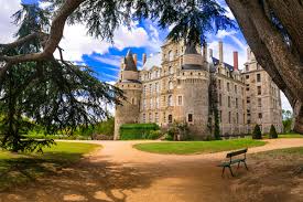 Find deals, aaa/senior/aarp/military discounts, and phone #'s for cheap angers hotel & motel rooms. Angers France Saint Mary S College Notre Dame In
