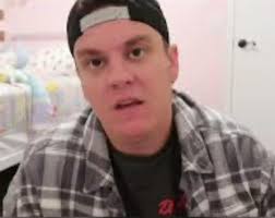 Kyle Appleford takes over lates wife's YouTube cancer channel! : r/KyleApple