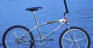 bonz bros old school bmx 土手