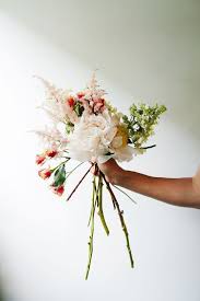 Bouquets and single flowers make the perfect gift for almost any occasion, spanning births to funerals. Flower Arranging Secrets Straight From A Brooklyn Florist Flowers Flower Bouquet Wedding Flower Arrangements