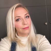 40+ "Rebecca Gott" profiles