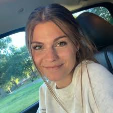 Bethany Hansen (@bethanymhansen)