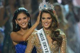 Thank you, next, 2020 s'il y a une chose. Iris Mittenaere Resmi Menjadi Miss Universe 2017