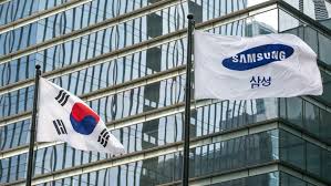 Key figures chief of state: South Korea Government Samsung Team Up After Japan S Export Curbs On Chip Material
