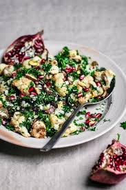 Cauliflower Pomegranate And Pistachio Salad Occasionallyeggs Com Ottolenghi Simple Cauliflower Ottolenghi Rezepte Salate Gesund Rezepte