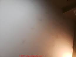 Is it the right solution? Dark Ceiling Stains How To Recognize Diagnose Thermal Tracking Ghosting Thermal Bridging Dark Or Sooty Stains On Building Ceilings Or Walls