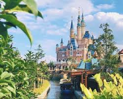 Iqiyi is the world's leading movie and video streaming website, offering ott services including a variety of tv dramas, movies, shows, animation, and other quality content. ç¾Žå›½è¿ªå£«å°¼å¤§è£å'˜ ä¸Šæµ·è¿ªå£«å°¼ ä¸€æžç‹¬ç§€ è¿ªå£«å°¼ä»¬è¿˜å¥½å—