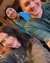 Shoutout to the newlyweds! Me and Jonathan Bartholomew love yall so much!  Congratulations Justine Cavazos and Javy Cavazos!!! ❤️❤️❤️