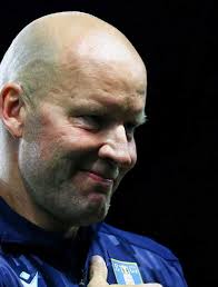 Sheffield Wednesday urged to avoid Nottingham Forest transfer