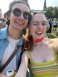 Roommate wanted in Wicker Park or West Town near Blue Line