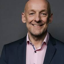 Removing official support for Red Hat Enterprise Linux