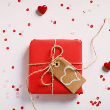 #fittfashion40 #valentine_special #valentine_gift #valentineshopping valentine's specials gifts. 5 Gift Ideas To Surprise Your Partner This Valentine S Day Pinkvilla