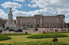 George iii's successor, his son george iv, was the first monarch to see palace potential in buckingham house. Buckingham Palace Simple English Wikipedia The Free Encyclopedia