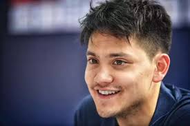 After the constant reporting about joseph schooling's girlfriend and the alleged tinder match, schooling's mom has finally spoke up about the rumors, dispelling what all media outlets have been. Joseph Schooling Never Say Never Joseph Schooling Not Ruling Out Entering Politics One Day