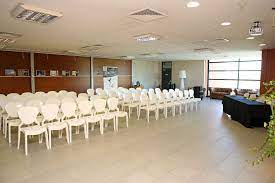 Seminaire De Direction E Leclerc Salle De Reunion Cave De Tecou Vinovalie Salle De Reunion Cave Organisation