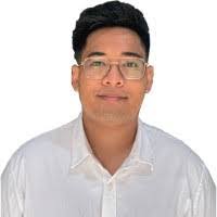 Sean Solis's Instagram, Twitter & Facebook