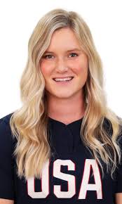 Kelley Maxwell's Instagram, Twitter & Facebook