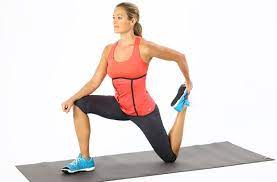 Les triceps sural, plus connus sous le nom de mollets, sont sollicités au quotidien. Mouvements De Stretching Pour Les Quadriceps