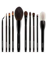 The 16 Best Makeup Brush Sets To Gift This Holiday Season Makeup Brush Set Makeup Brushes Gift Makeup Brush Set Best