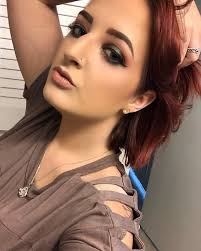 Today's look! A nice green cut crease/halo!