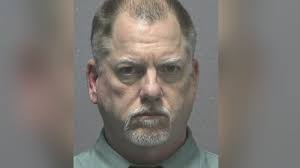 Wilmington man facing DWI, hit-and-run charges after striking another car