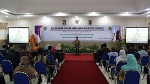 Rakor dan bimtek updating data profil desa dan kelurahan wilayah kecamatan taman dan kecamatan pemalang. Berjalan Sukses Kuliah Umum Sekolah Bumdes Menteri Desa Pembangunan Daerah Tertinggal Dan Transmigrasi Pdtt Ri Di Stie Pgri Dewantara Jombang Stie Pgri Dewantara Jombang