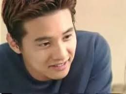 He has gained critical acclaim for his performances in the films taegukgi , mother and the man from nowhere. Autumn In My Heart 2000 Famousfix Com Post