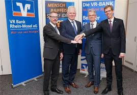 Ihre bank vor ort hilft ihnen gerne weiter. Vr Bank Neuwied Linz Und Vr Bank Rhein Mosel Fusionieren