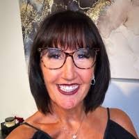 30+ "Kim Pounds" profiles