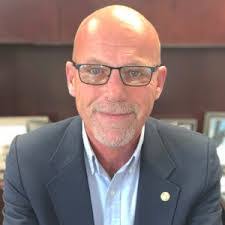 Ralph Mayes's Instagram, Twitter & Facebook