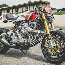 Cafe Racers Customs Cars On Instagram Honda Cbx 1000 Cafe Racer By Jdmax Motors Via Caferacerpasion Cafera Honda Cbx Cafe Racer Cafe Racer Motorcycle