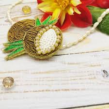 Ne Oreh Da Kokos Ne Oreh Na Samom Dele Kokos Pravilnee Otnesti K Kostochkovym Rasteniyam Sam Plod Nazyvayut Kostyankoj A Vnutri Nahoditsya Tot Samyj Pr In 2020