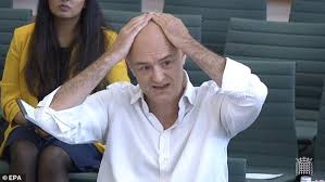 Dominic cummings slouched and plodded his way into downing street on thursday morning like a condemned man bound for the gallows. Dominic Cummings Gestures In Harmony With Someone Telling The Truth Says Body Language Expert Australiannewsreview
