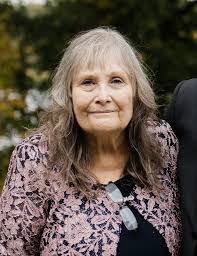 Chelsea Augustine's Instagram, Twitter & Facebook